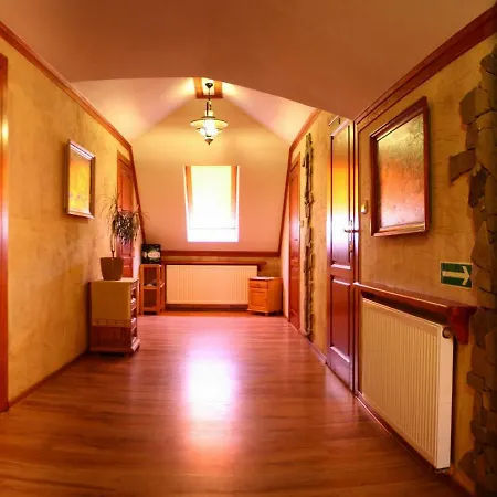 Bed & Breakfast Na Groniu 3*